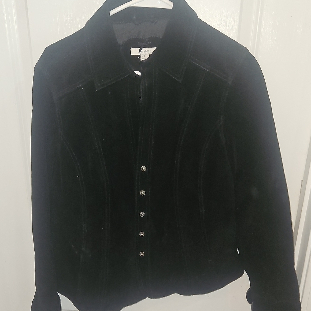 Black Suede Leather Blazer with Elegant Cropped Design
